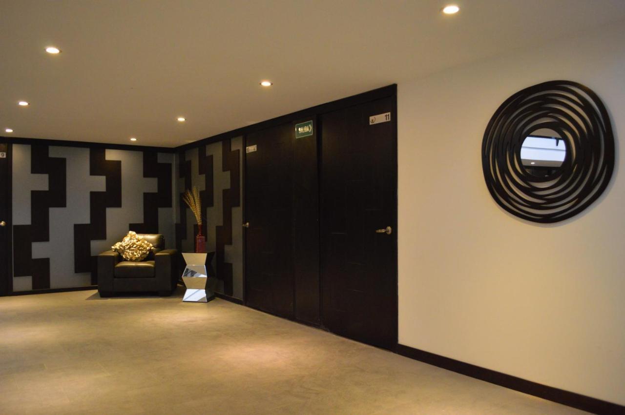קואנקה Hostal Delia Victoria מראה חיצוני תמונה