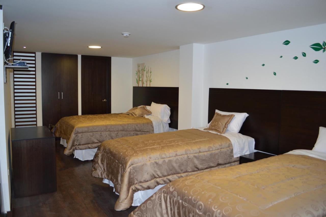 קואנקה Hostal Delia Victoria מראה חיצוני תמונה